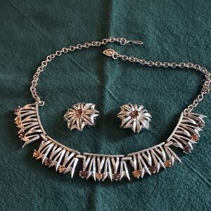 Chic Gold and Brown Necklace Set